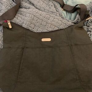 Baggallini crossbody bag